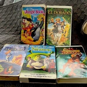 Walt Disney VHS Tapes Lot of 5 Shrek Tarzan, the lion king
